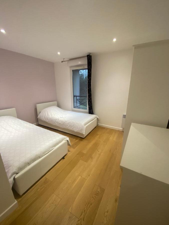 Appartement Duplex T3 Avec Box - Paris - La Defense - Airport Cdg - Parc Des Expositions - Stade De France - Disney - Asterix - Val D Europe ヴィルパント エクステリア 写真